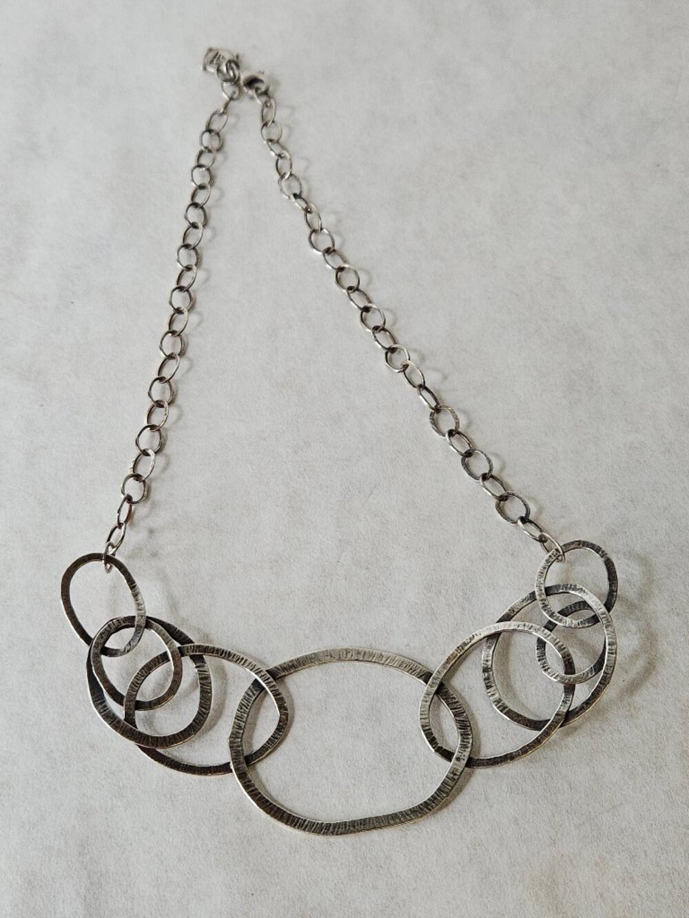 Silpada 925 Sterling Silver Pop the Bubbly Circle Bib Necklace Chain 17 inches